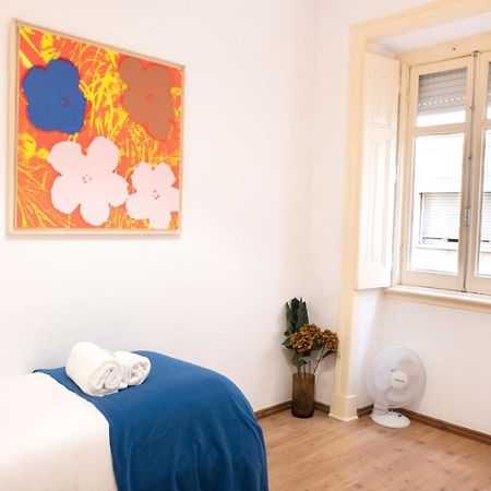 Central Apartment With Terrace By Lovelystay 리스본 외부 사진