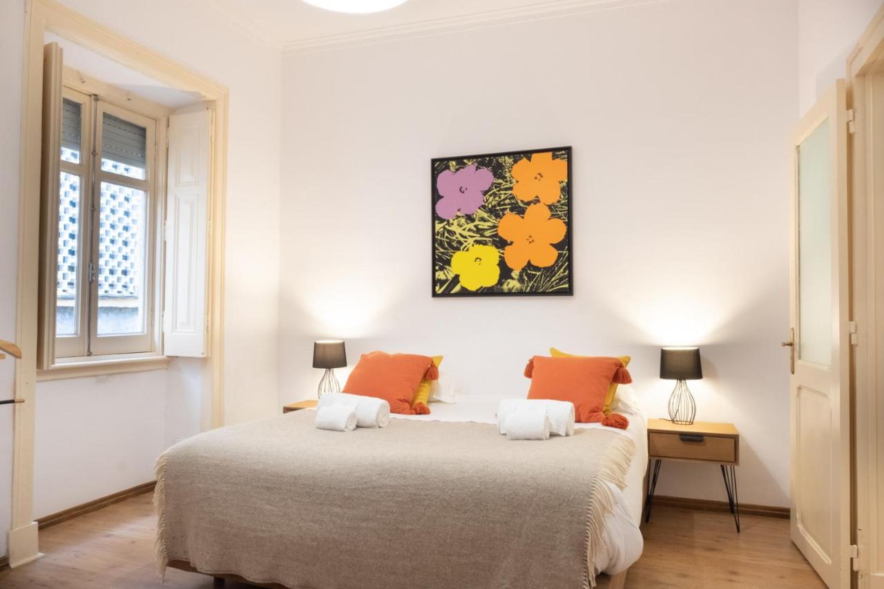 Central Apartment With Terrace By Lovelystay 리스본 외부 사진